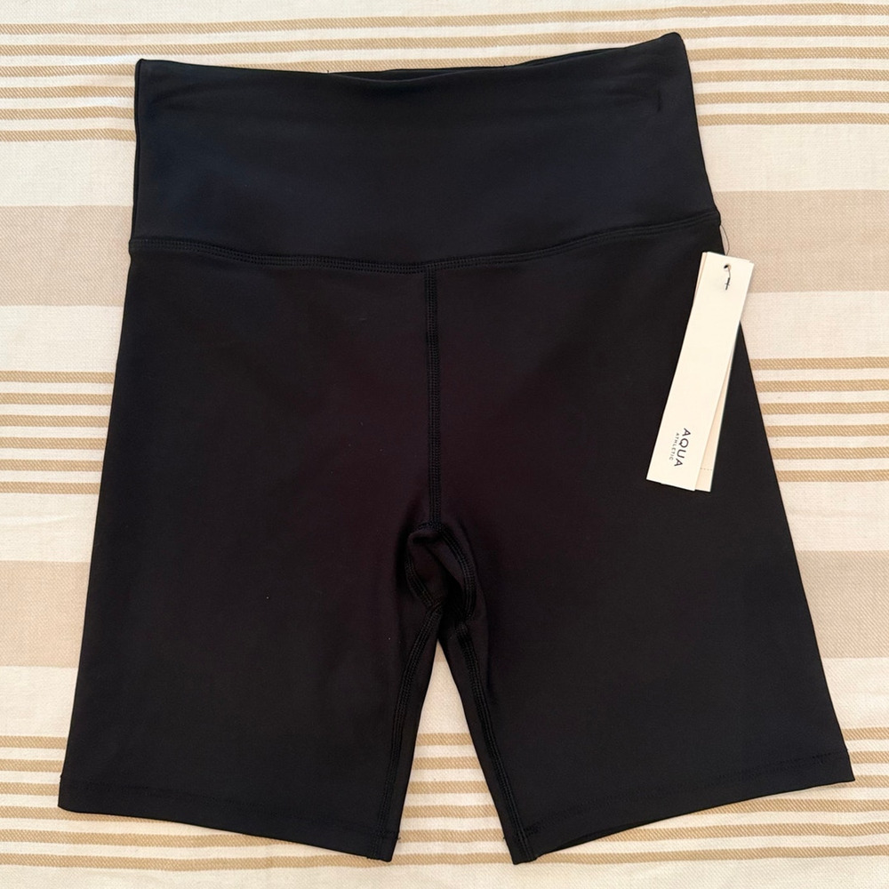Aqua Athletic NWT ($58) | black bike biker workout shorts | size medium